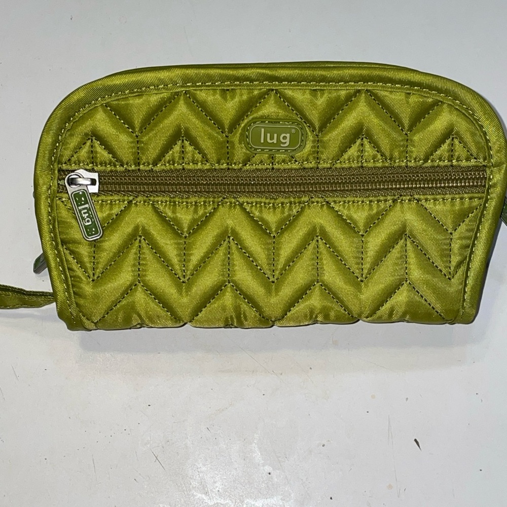 Lug Green Travel Jewelry Wristlet
